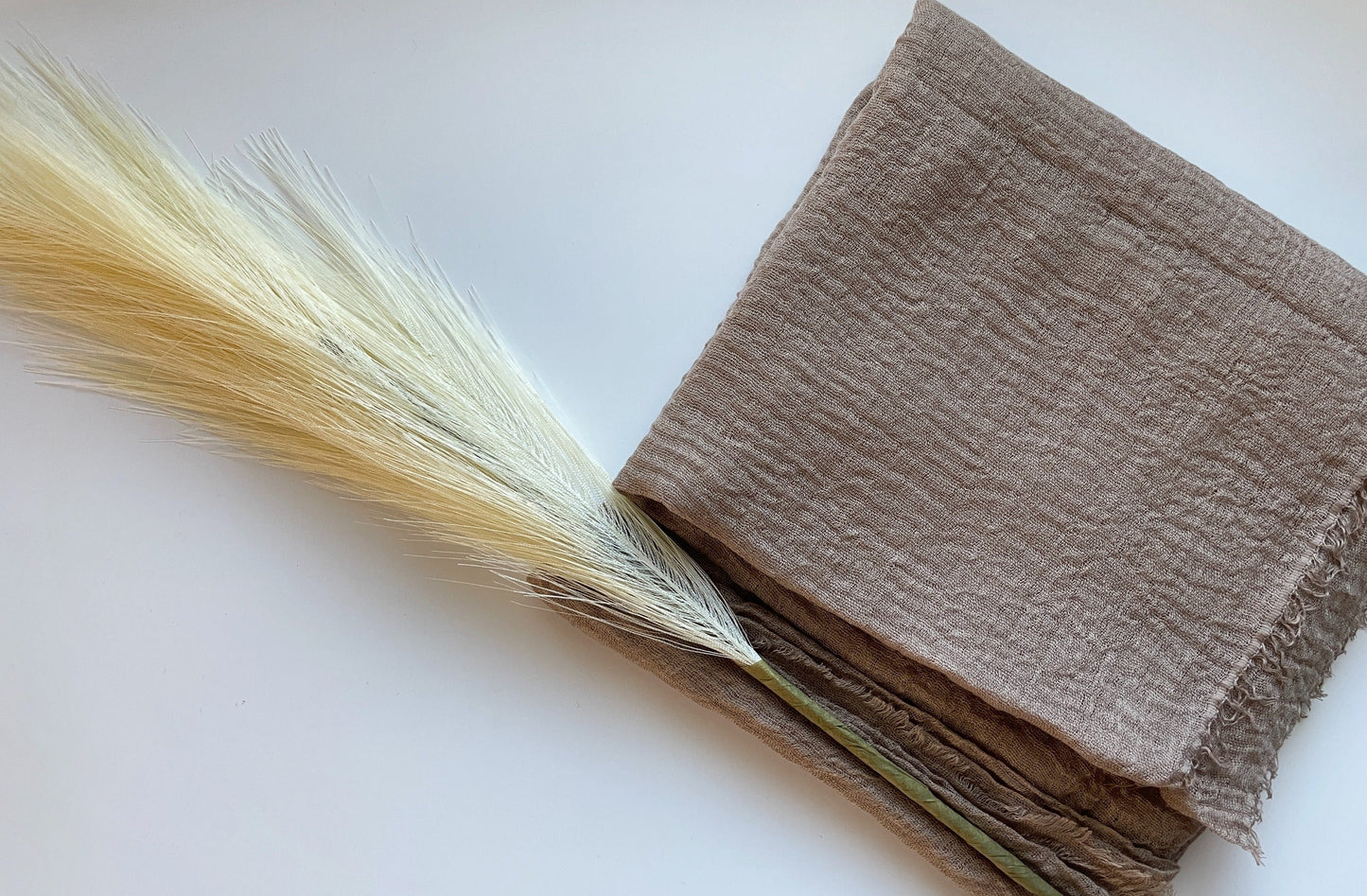 Cotton Crinkle Hijab - Warm Taupe