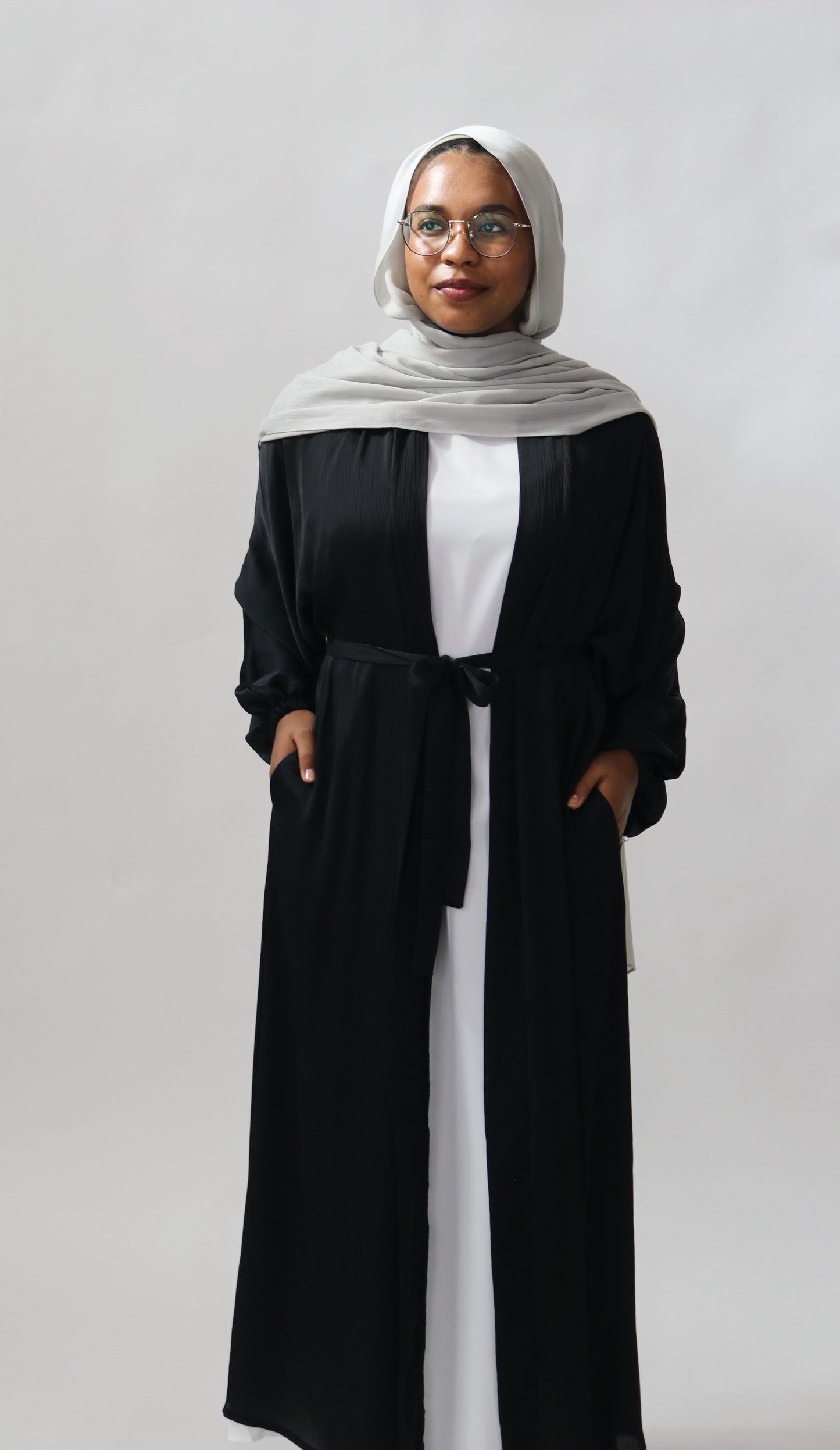 Amina Satin Abaya (With Pockets) Black