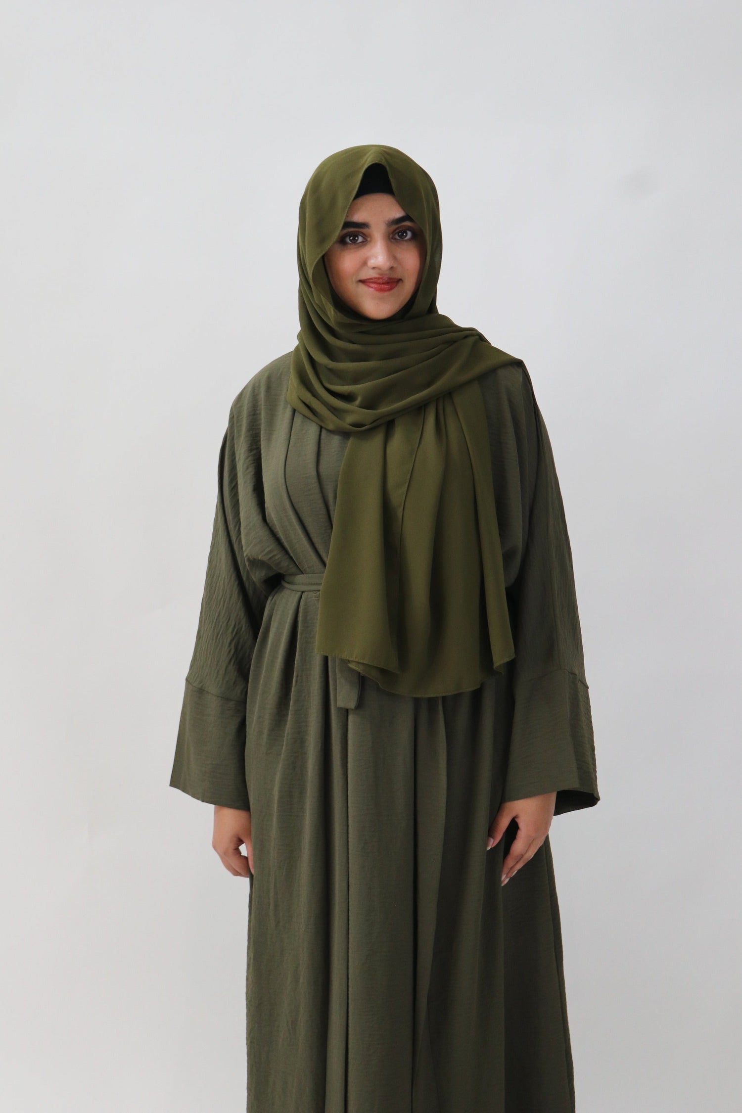 Layla Abaya (With Underslip & Pockets) Olive