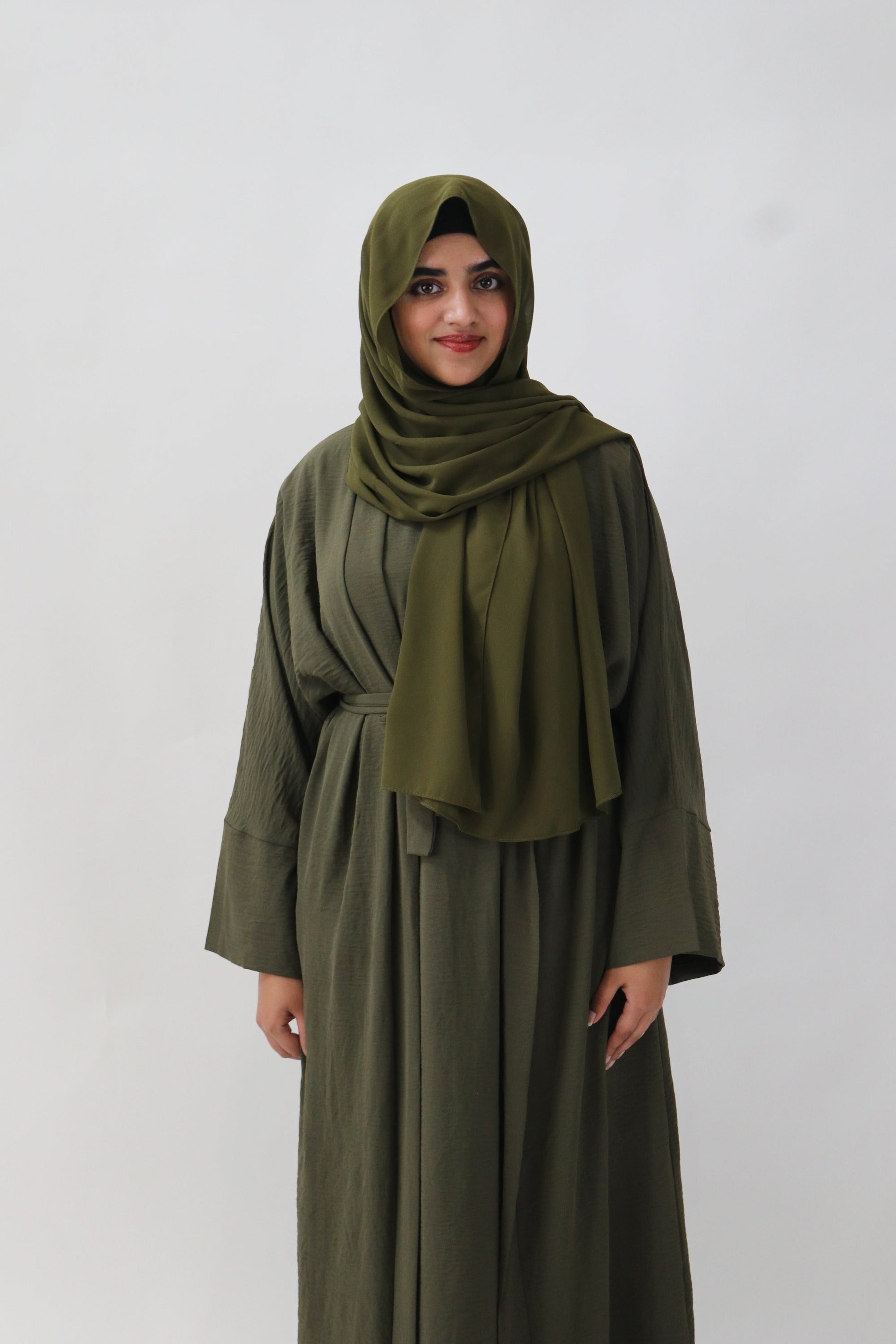 Layla Abaya (With Underslip & Pockets) Olive
