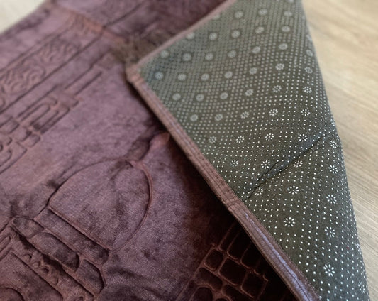 Luxe Prayer Rug - Brown