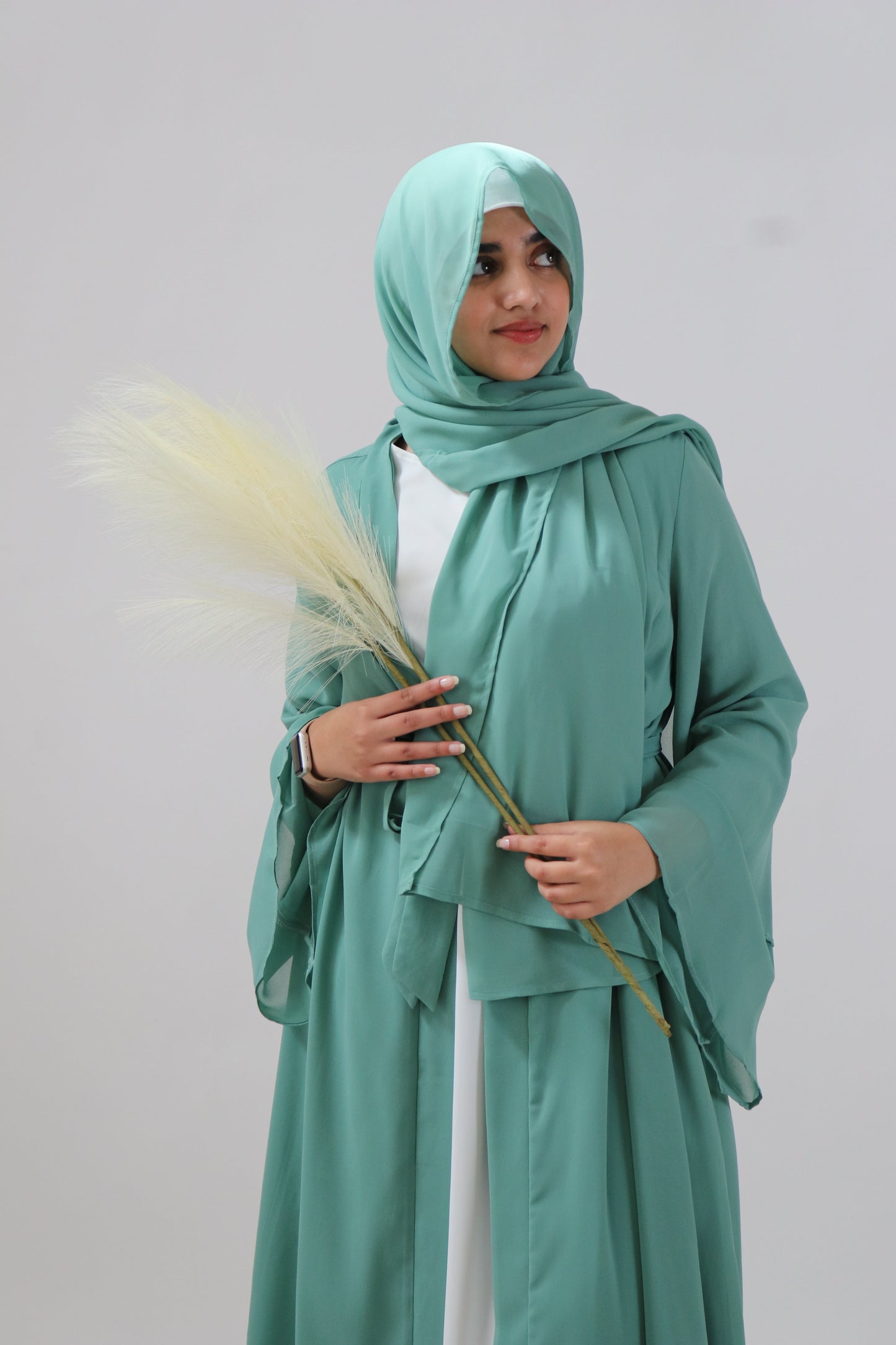 Noor Layered Abaya (With Matching Hijab) Mint